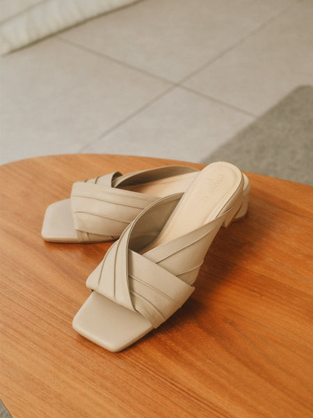 [MADE-TO-ORDER] Folded Heels