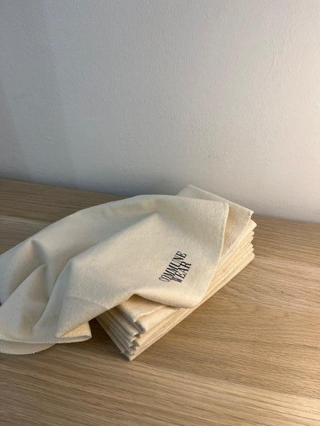 Soft Microfiber Cleaning Cloth